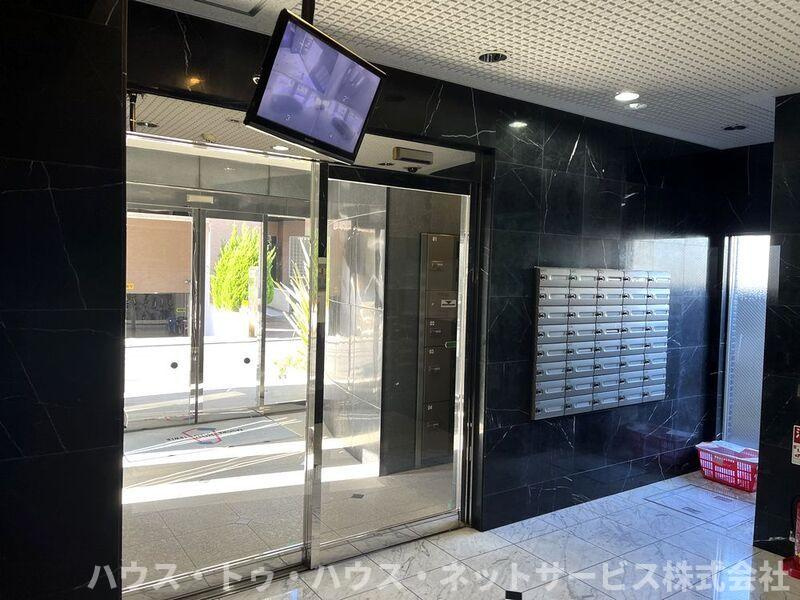 柏８０８タワーのロビー