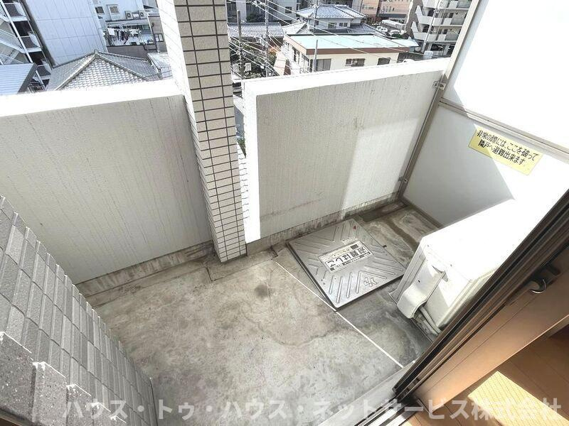 柏８０８タワーのバルコニー