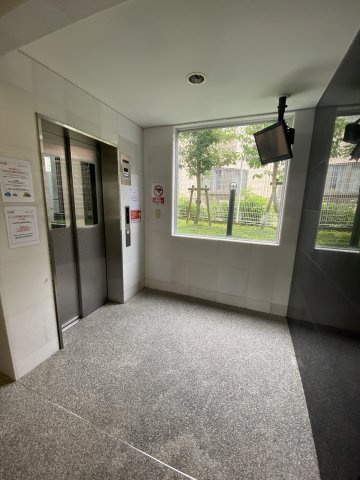 リエトコート向島のロビー