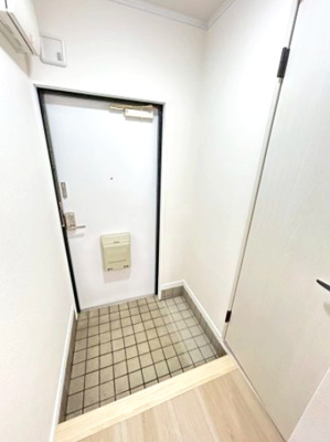 【玄関】 | 仲町ハイツ