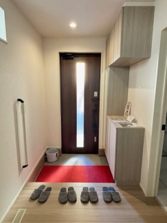 【玄関】 | 安佐南区古市4（古市橋駅まで徒歩5分）限定1棟