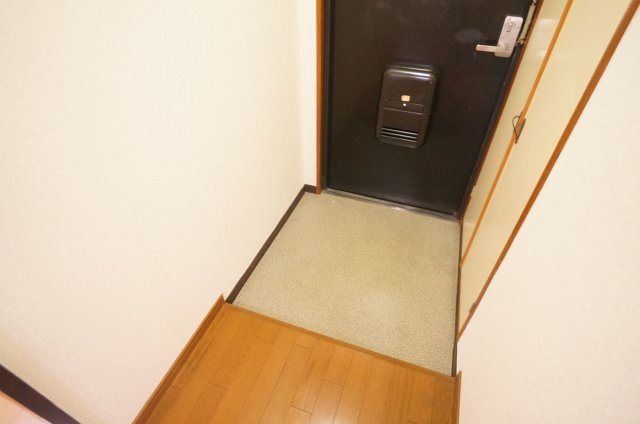 ライズ綾の玄関