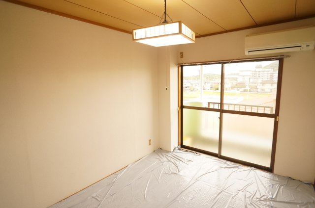 ライズ綾の和室