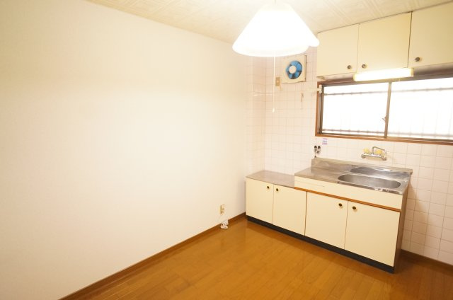 ライズ綾の居間・リビング