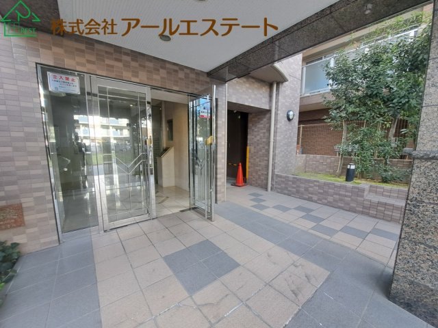 リベール姫路駅南Ⅰ　山電「亀山駅」徒歩14分のエントランス