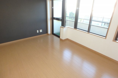 【洋室】 | 国際ハイム | 他のお部屋の参考写真となります。