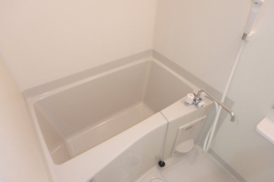 【浴室】 | 国際ハイム | 他のお部屋の参考写真となります。