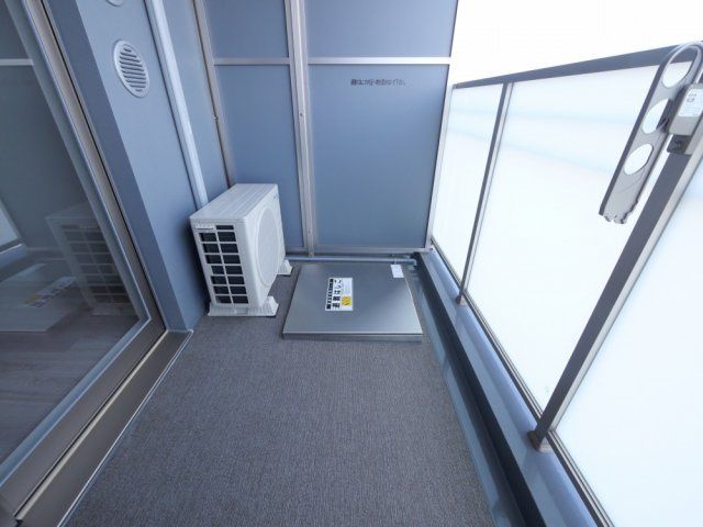 ファーストフィオーレ長田グランディールのバルコニー