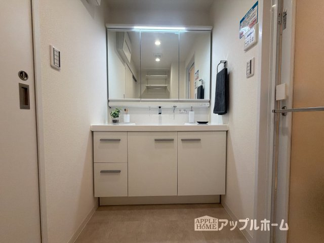 【中古マンション】ライオンズマンション与野本町 第5の独立洗面台