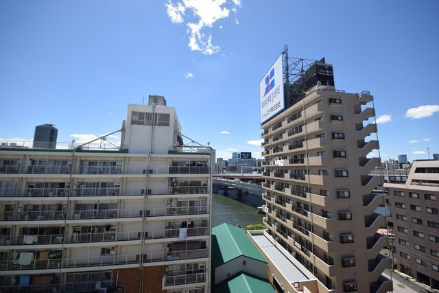 コンフォリア両国DEUXの外観