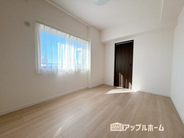 【中古マンション】セザール大宮日進の洋室