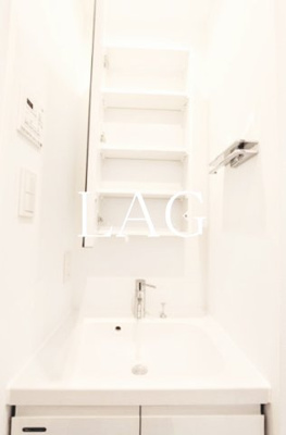 【洗面所】 | レアライズ清澄白河 | 洗面台です。