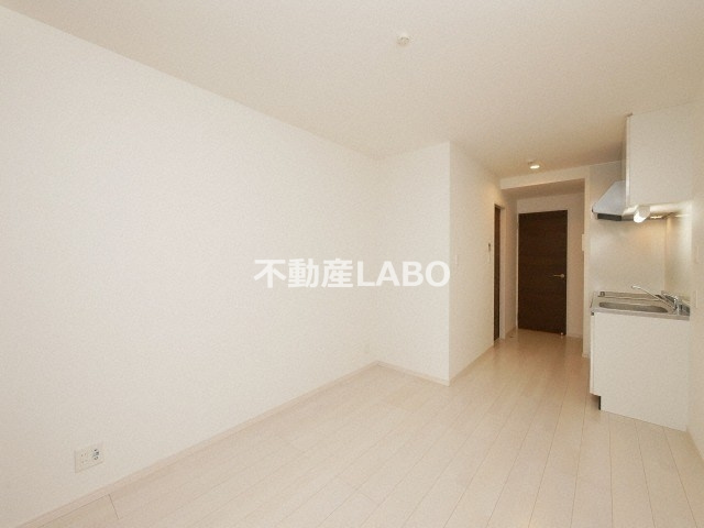 F asecia assistの居間・リビング