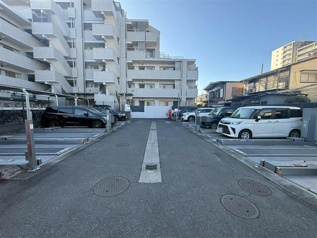 パークホームズ久米川の外観