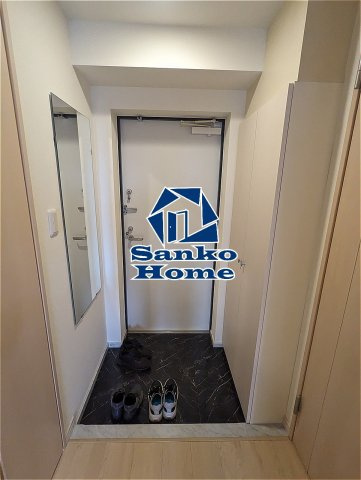 ＣＩＴＹ　ＳＰＩＲＥ　三ノ輪Ⅱの玄関