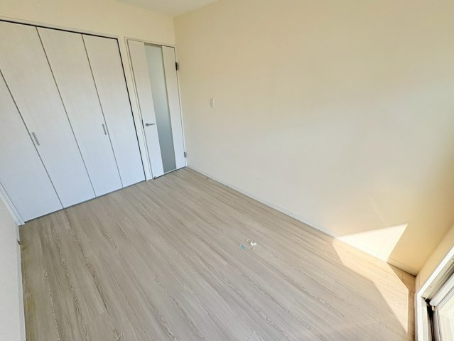 ロイヤルコーポ魚住の居間・リビング