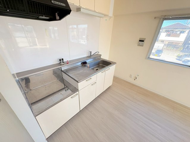 ロイヤルコーポ魚住のキッチン