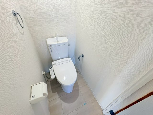 ロイヤルコーポ魚住のトイレ