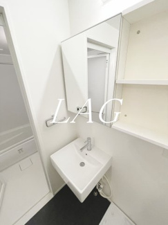 【洗面所】 | C_Rooms | 洗面台です。