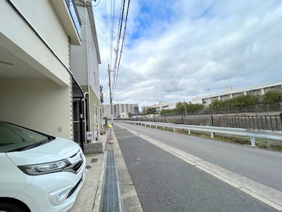 【前面道路含む現地写真】 | 寝屋川市豊野町戸建
