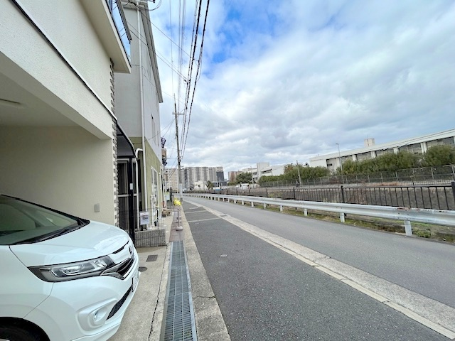 【前面道路含む現地写真】 | 寝屋川市豊野町戸建