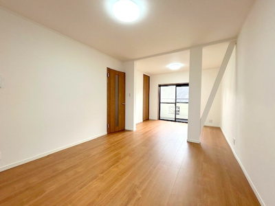 【居間・リビング】 | 寝屋川市豊野町戸建