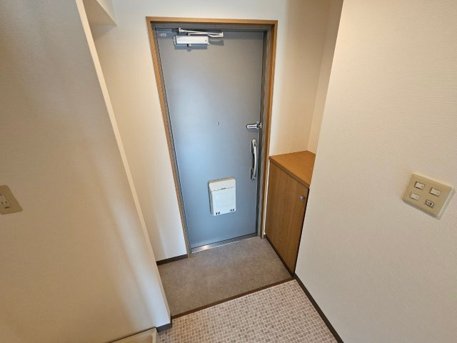 パル住吉の玄関