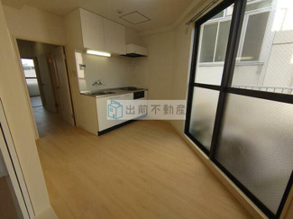 【居間・リビング】