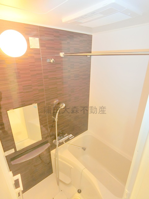 パティーナ京急蒲田の浴室|浴室乾燥機付きのバスルーム　お風呂