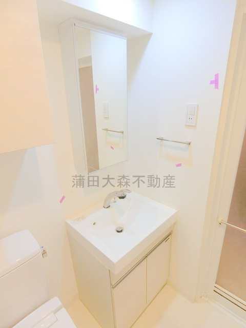 パティーナ京急蒲田の洗面所|洗面脱衣所　独立洗面台