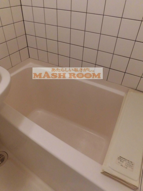 中野区本町２丁目の賃貸マンションの浴室