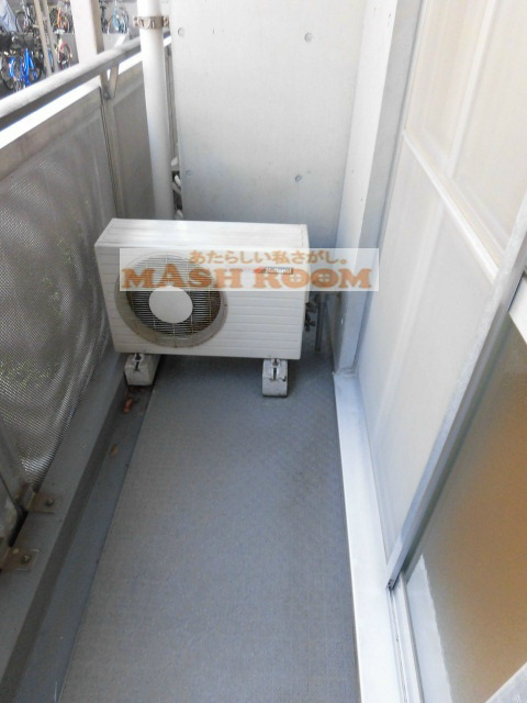 中野区本町２丁目の賃貸マンションのバルコニー