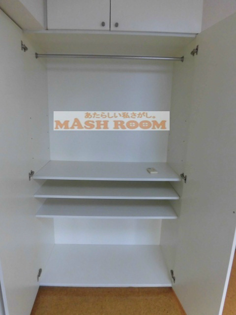 中野区本町２丁目の賃貸マンションの収納