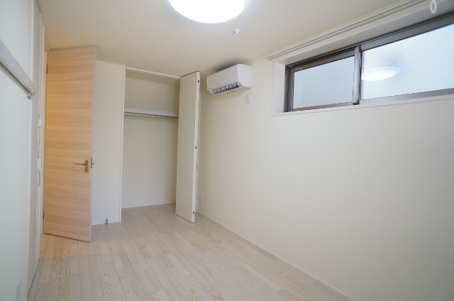 カーサ　ネーロの寝室|★7帖の洋室★