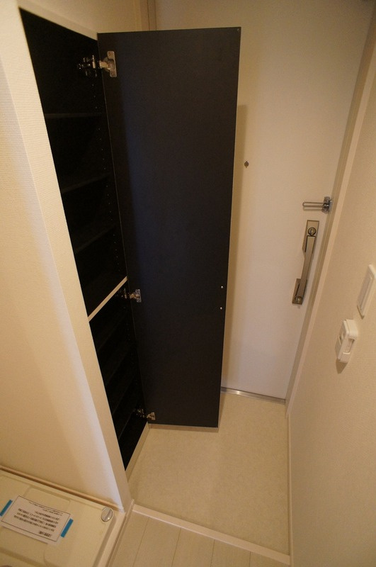 リブリ・アリュールKの玄関