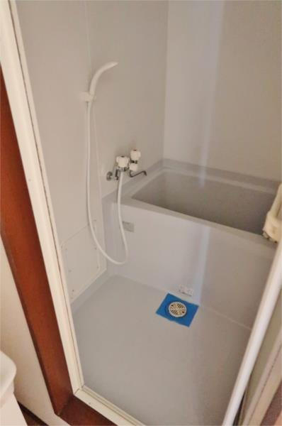 シャトレ北町の浴室