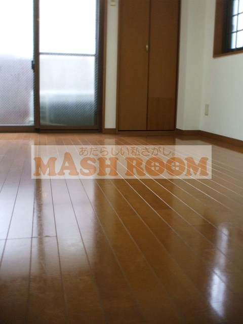 中野区丸山２丁目の賃貸マンションの居間・リビング