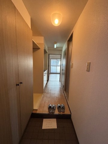 サントピア大橋の玄関|【駅近く】シューズボックス、収納が豊富です。
