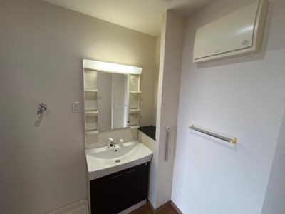 【洗面所】 | メゾン・ド・アシューレ | 洗髪洗面化粧台