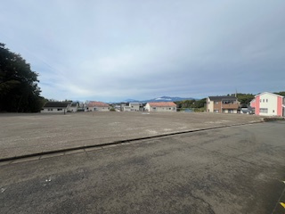 【前面道路含む現地写真】 | 用田売地