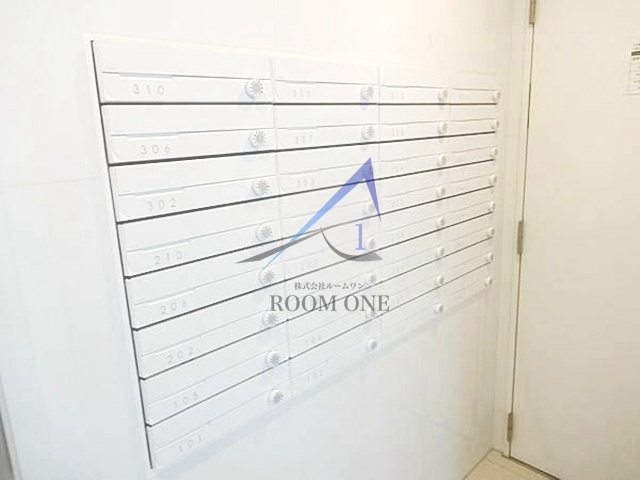 ＡＸＡＳ武蔵小山アジールコートのその他共用部分|集合ポストです。