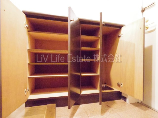 小平市美園町２丁目の賃貸マンション