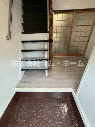 【玄関】 | 今町2丁目テラスハウス | きれいな玄関です