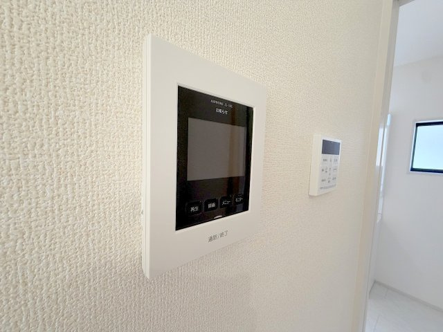 あきる野市五日市全４棟　新築分譲の防犯設備
