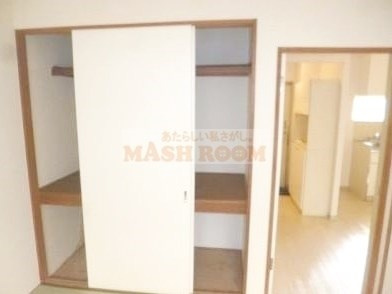 杉並区上井草４丁目のアパートの収納