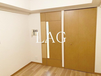 【居間・リビング】 | リクレイシア西麻布Ⅱ番館 | 洋室のお部屋です。