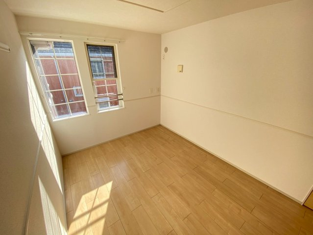 【寝室】 | サンリットレジデンス　Ⅱ