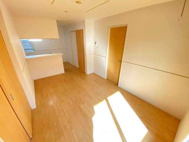 【居間・リビング】 | サンリットレジデンス　Ⅱ