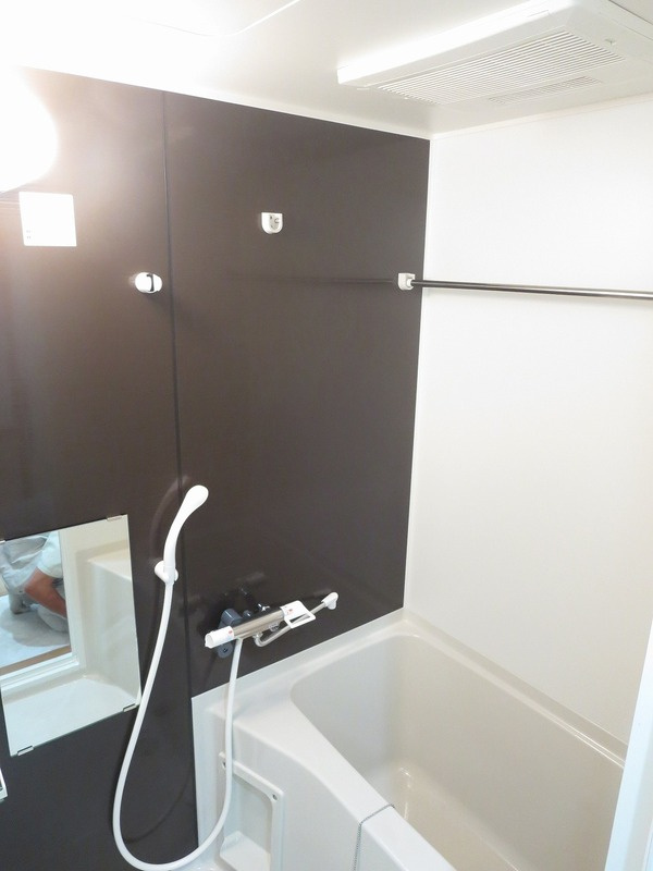 J’sコート高円寺の浴室