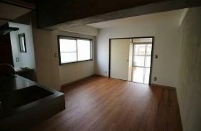 浅賀マンションの居間・リビング